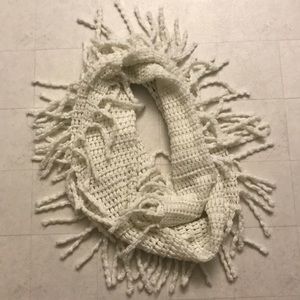 White infinity scarf